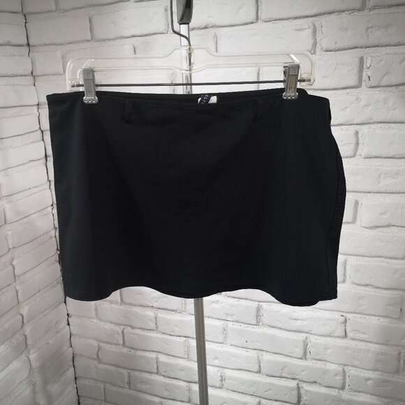 Ralph Lauren Ladies Size Large Black Swim Skirt Only (not lined) - Picture 1 of 8